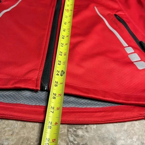 WHITERIDGE Ladies size large performance, soft Shell red lightweight jacket . - Picture 12 of 13